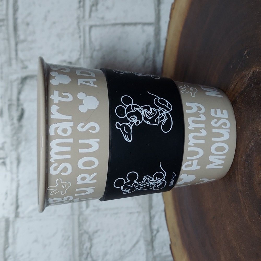 Disney Parks ceramic Mickey Mouse cup tumbler